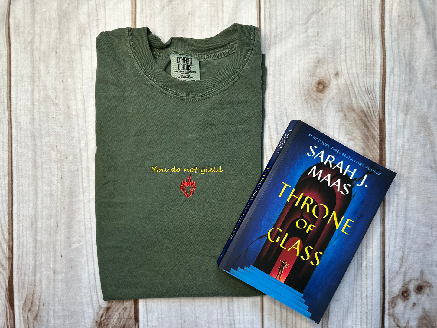 Licensed You do not yield embroidered Tshirt/ Throne of Glass shirt/ Aelin Galathynius/ TOG/ Sarah j Maas