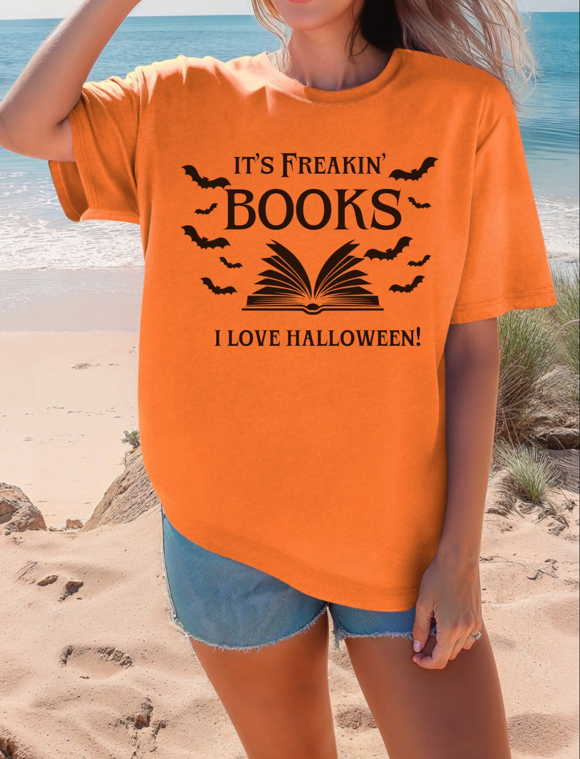 It’s freakin’ bats shirt | Fall shirt | Halloween shirt | Witchy Vibes | book merch | booklover gift | spooky season | it’s freakin books